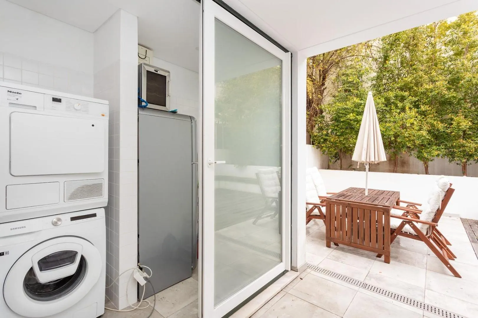 2Br Terrasse Townhouse Style With Ac | By Airnest Apartment Lisbon