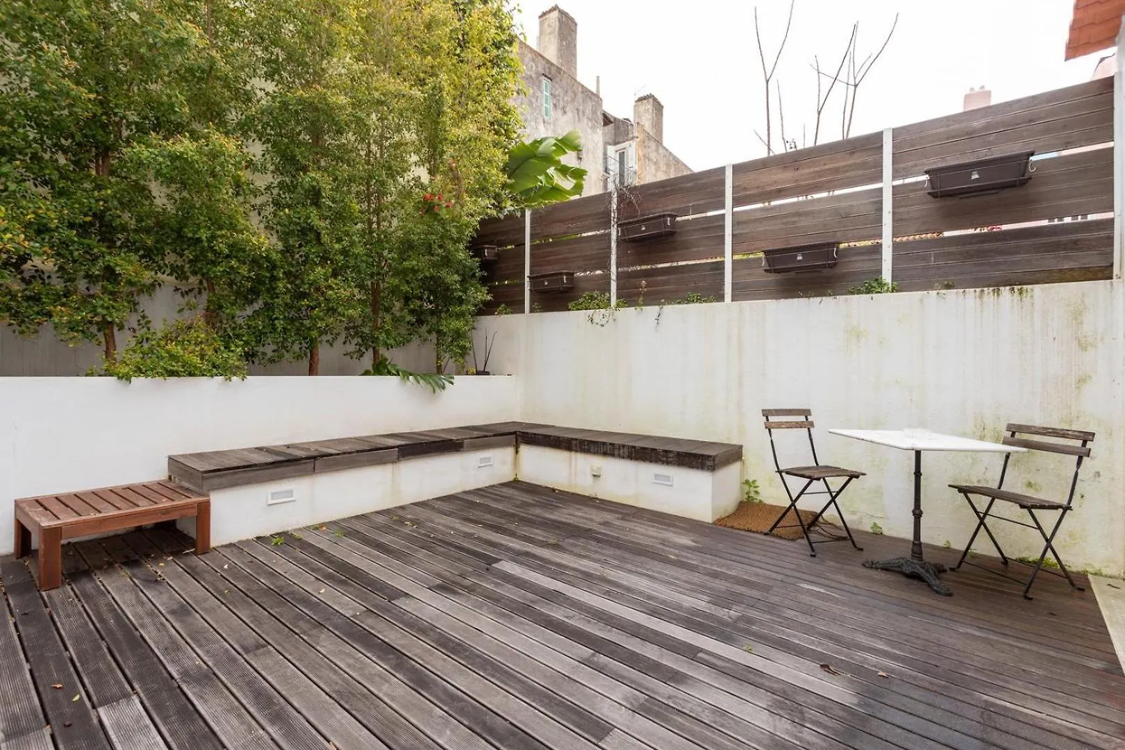 2Br Terrasse Townhouse Style With Ac | By Airnest Apartment Lisbon