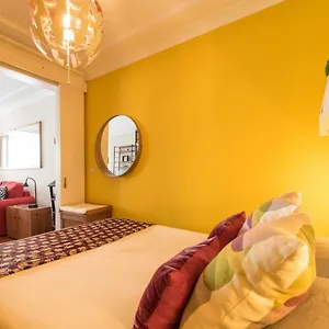 Cozy In Historic Center Lisboa