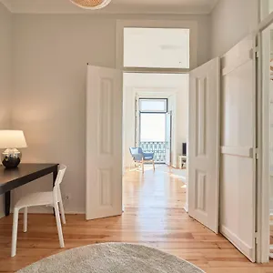 Apartment Rua Dos Remedios 179, Lissabon